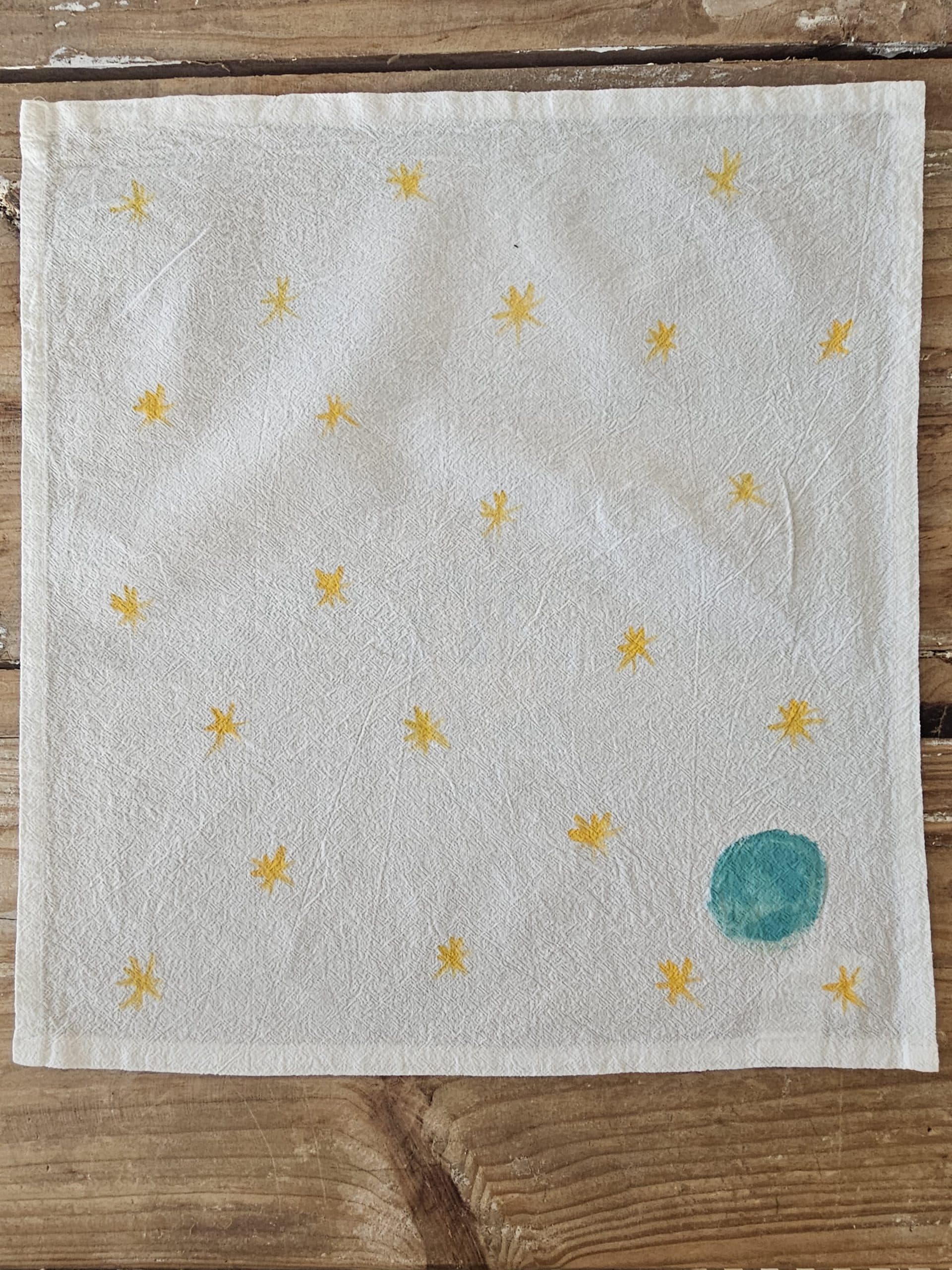 Set de 2 Servilletas de Algodón 100% Pintadas a Mano – Luna LLena (40x40 cm) · 03