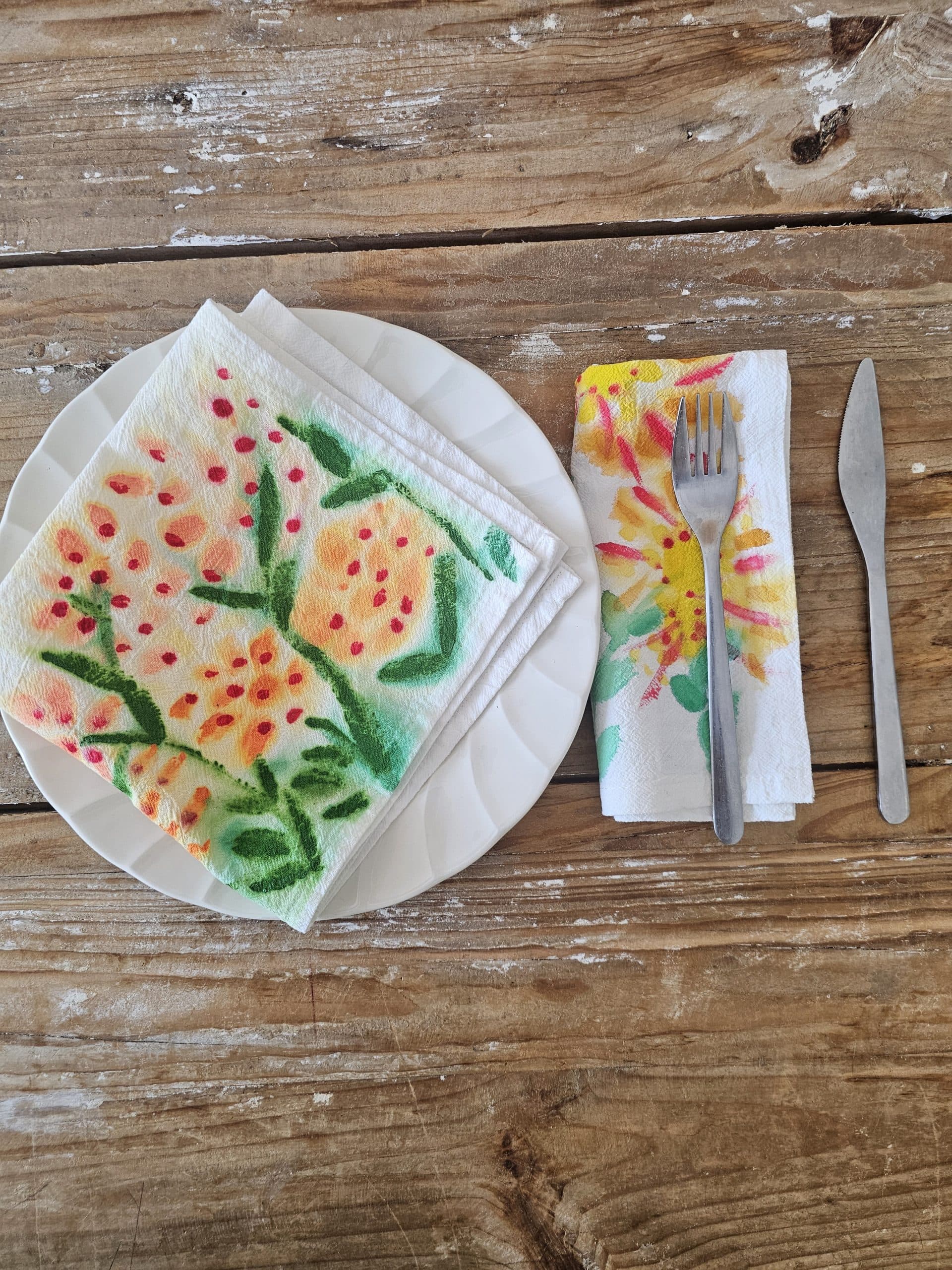 Set de 2 Servilletas de Algodón 100% Pintadas a Mano – Diseño Amerige (40x40 cm)