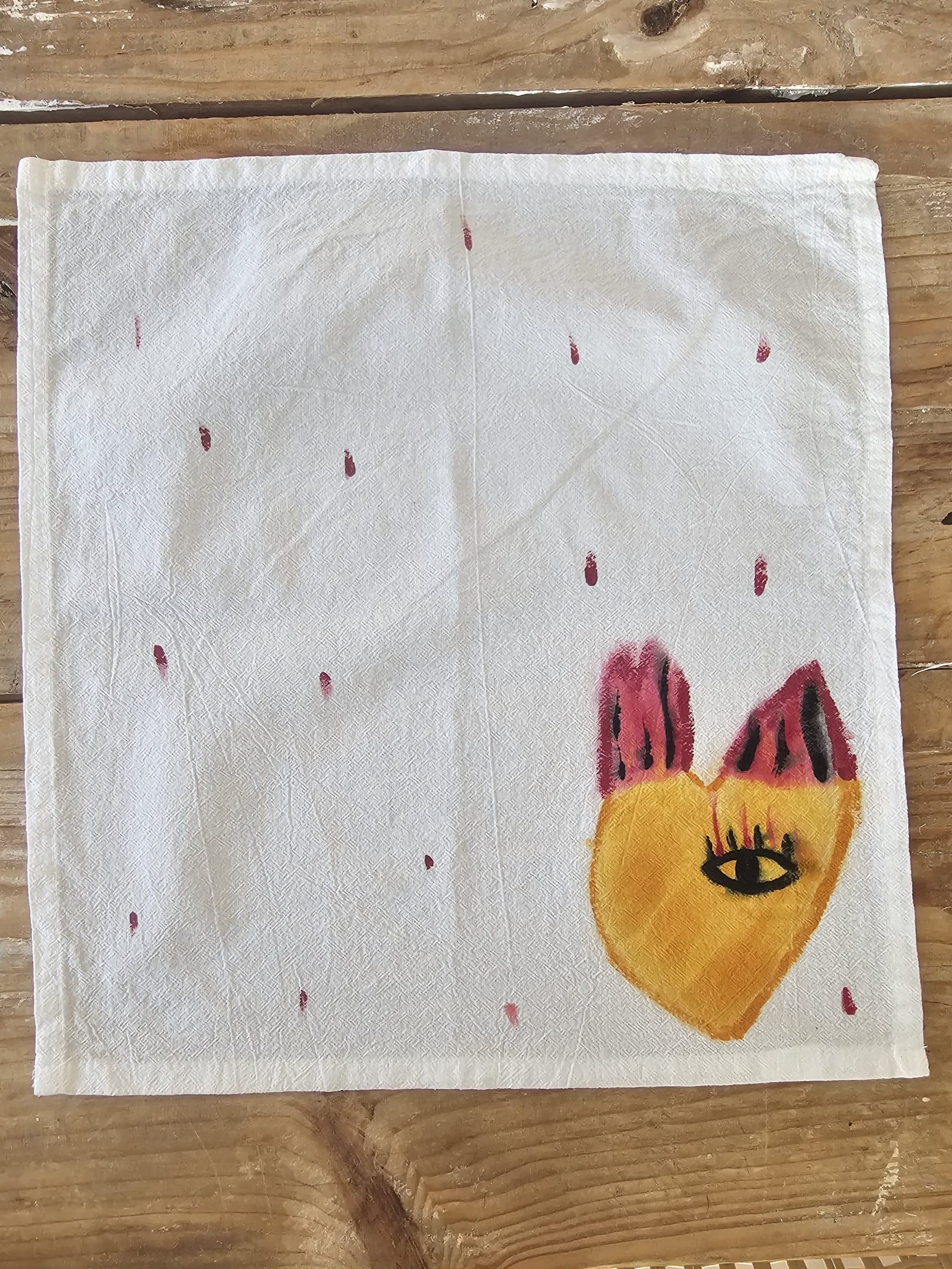 Set de 2 Servilletas de Algodón 100% Pintadas a Mano – Corazón llamas 2 (40x40 cm) · 04